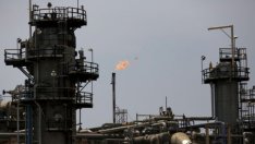 ОПЕК потвърждава: Държавите извън картела също свиват добивите