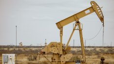 Путин засилва влиянието си в Либия, докато САЩ търсят начин да изгонят „Вагнер“