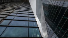 Инвестициите в бизнес имоти в Европа са силно засегнати от геополитическата криза