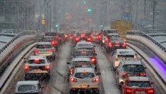 Рекорден брой американци ще поемат на път за коледните празници