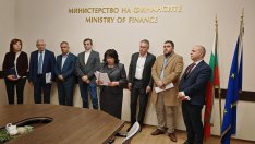 Без увеличаване на данък дивидент и на осигурителните вноски - правителството внася проектобюджета в понеделник