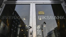 Riksbank изненадващо остана гълъб сред ятото от ястреби