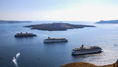 Гърция ще изгради пристанище за бягство от Санторини, трусовете продължават