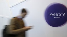 Трима в битка за "интернет динозавъра" Yahoo