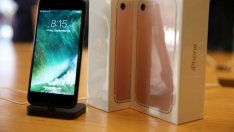 Apple може да представи три нови модела iPhone догодина