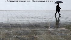 Печалбата на швейцарските банки расте въпреки ниските лихви