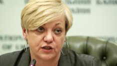 Гонтарева: Финансовата стабилност в Украйна е заложник на политическия застой