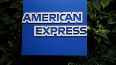 Луксозните карти на American Express ѝ носят впечатляваща печалба през тримесечието