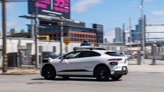 Waymo преговаря с Hyundai Motor за производство на роботаксита