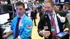 Слабата прогноза на Nvidia дърпа Dow надолу*