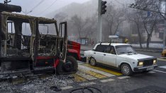 Китай подкрепи версията за „чуждестранни терористи“ в Казахстан