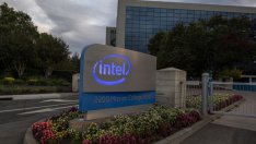 Intel открадна мениджър на Micron за финансов директор