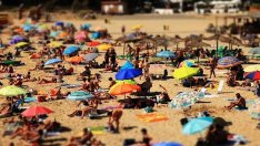 ИПИ: През летния сезон 2021 туризмът се възстановява бавно