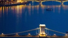 Обхваната от втора вълна на коронавирус, Унгария прави обратното на Европа