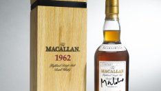 Пускат на търг бутилка Macallan от 1962 г.