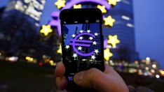 ЕЦБ не бива да се тревожи толкова много за поскъпващото евро