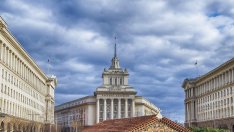 Депутатите гледат в сряда на второ четене държавния бюджет и този на НЗОК