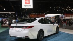 Nikkei: Toyota планира да произведе 10,3 млн. автомобила през 2024 г.