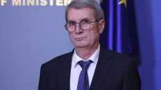 Хинков: До края на 2024 г. всички лекарства трябва да се изписват с електронна рецепта