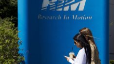 Производителят на BlackBerry наема кантора за преструктурирането си?