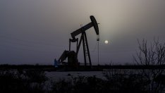 Най-големият пенсионен фонд в Европа чисти експозициите си при изкопаемите горива