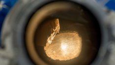 Нарастват опасенията, че недостигът на метали ще забави електрификацията при колите