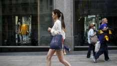 Продажбите на дребно в САЩ неочаквано се понижават през август