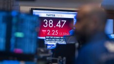 Twitter: Стремим се към сделката за сливане на Мъск