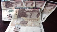 Средните лихви по депозитите на бизнеса спадат през юни, а на домакинствата растат