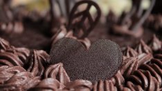 Какаото достигна най-ниската си цена от 2008 г. насам