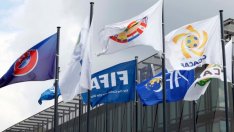 ФИФА получи червен картон 