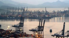 Търговията на Китай остава имунизирана срещу мита с ускорен растеж през април