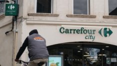 Carrefour е оставена да се бори сама с Amazon и Lidl