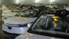 Роботакситата на Baidu не могат да привлекат скептиците на технологията