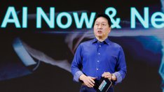Шефът на SK Hynix се ангажира да увеличи производството на AI чипове за памет