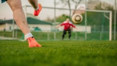 Колективните спортове за аматьори на открито вече са позволени