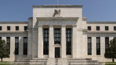 Инвеститорите не трябва да се борят с Фед