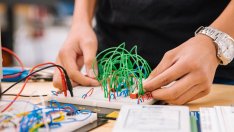 България инвестира 1,610 млрд. лева от НПВУ за подобряване на образователната среда и науката