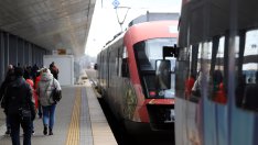 145 км/час трябва да е средната скорост на влаковете в участъка между София и Бургас