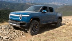 Производителят на електромобили Rivian разкри загуба от 1 млрд. долара