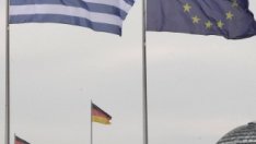 Докладът на Тройката за Гърция може да се отложи с месец 