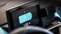 Подкрепен от BYD разработчик на части за батерии обмисля листване в Хонконг