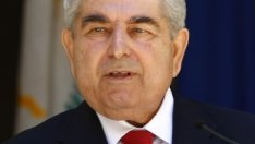 Кипър одобри кризисен бюджет за 2013 г.