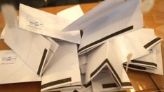 13 партии, девет коалиции и 21 инициативни комитета са регистрирани за вота