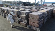 Цената на медта достигна най-ниските си нива за последните шест години