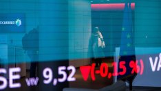 Глобалният технологичен срив притесни инвеститорите на европейските фондови пазари