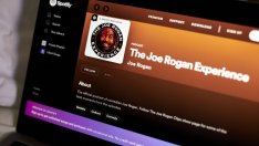 Spotify e свалила над 100 епизода от подкаста на Джо Роугън