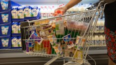 Жените притесняват ли се повече за инфлацията от мъжете?