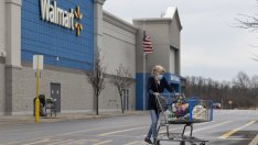 Пазарната капитализация на Walmart достигна 1 трилион долара