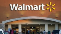 Walmart сви прогнозата за годишната си печалба